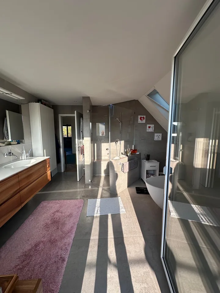 Traumhaus mit privatem Spa, Whirlpool, Schwimmteich und Golfvergnügen im eigenen Garten – Foto 22 von 30