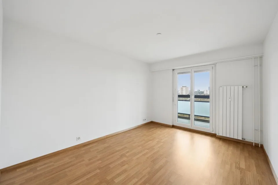 teilsanierte 2.5-Zimmerwohnung – Foto 5 von 11