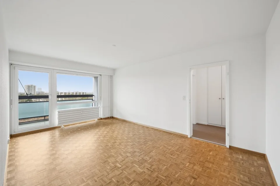 teilsanierte 2.5-Zimmerwohnung – Foto 3 von 11