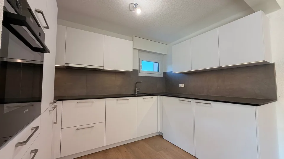 Schönes 3,5-Zimmer-Apartment im 2. Stock – Foto 3 von 14