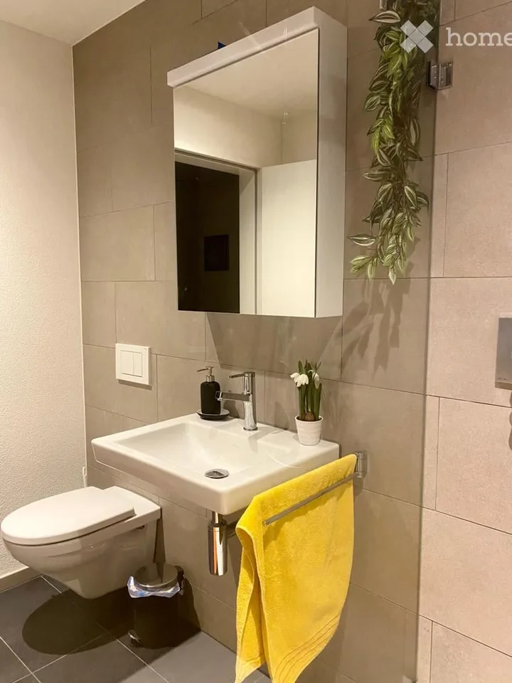 Appartamento di 3,5 locali nuovo con loggia e vista sul verde – foto 12 di 14