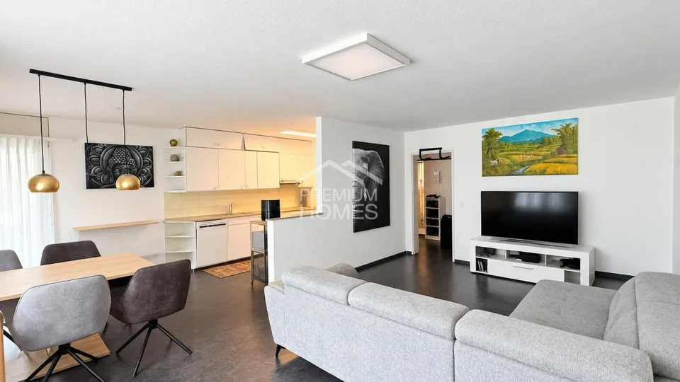 A home with special advantages – photo 3 of 10