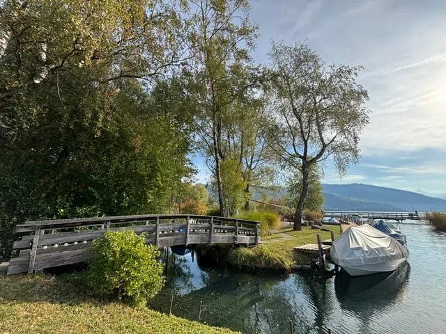 Una casa sul lago di Thun – appartamento 4 ½ locali con vista lago e montagna – foto 2 di 15
