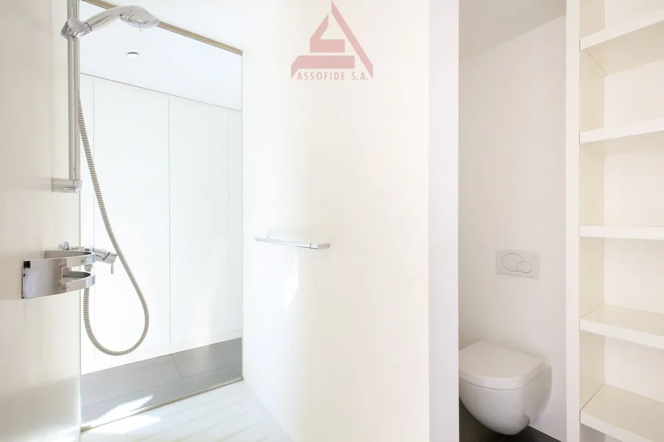 App. con stupenda vista lago / Wohnung mit traumhafter Seesicht – Foto 8 von 15