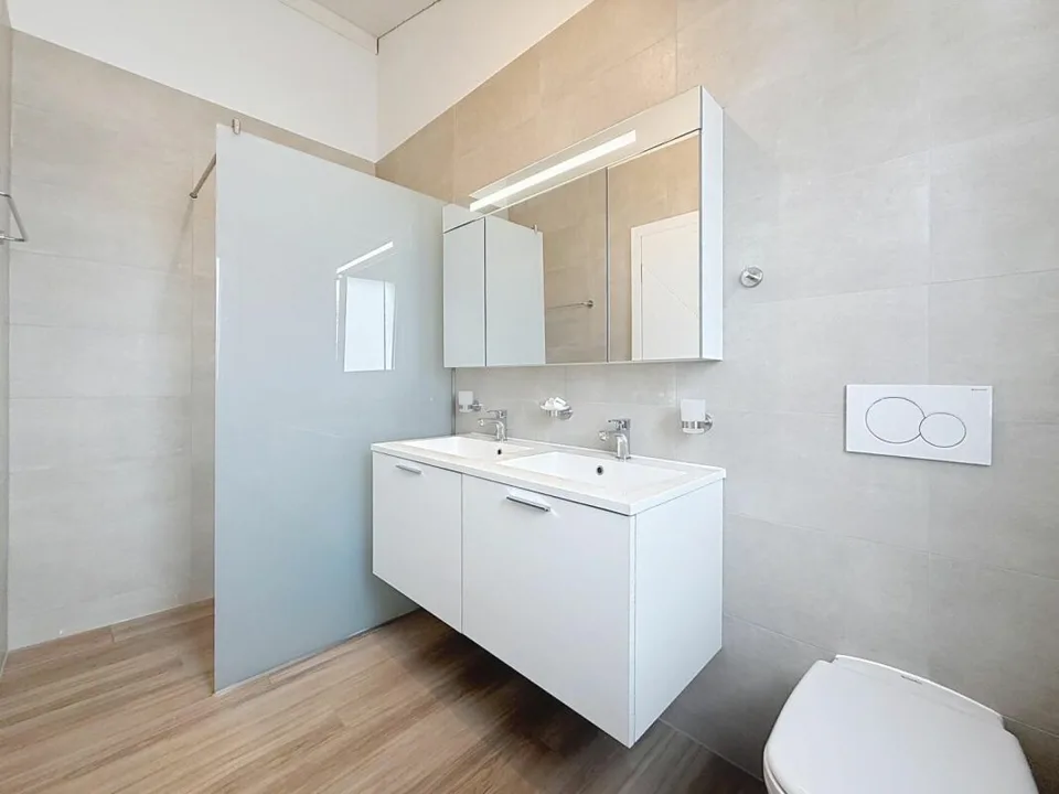 Attached house 4.5 rooms in Vuisternens-en-Ogoz – photo 9 of 16