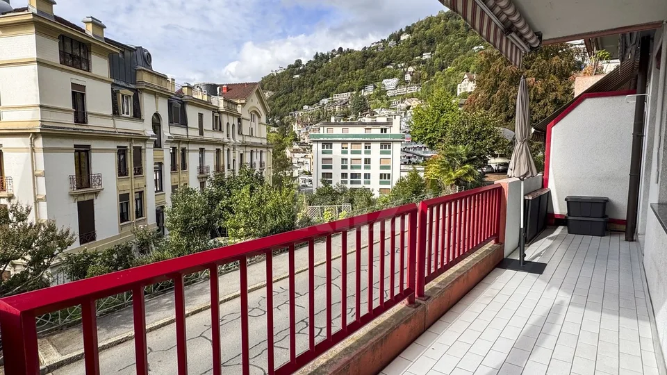 Charming renovated apartment with balcony – photo 5 of 13