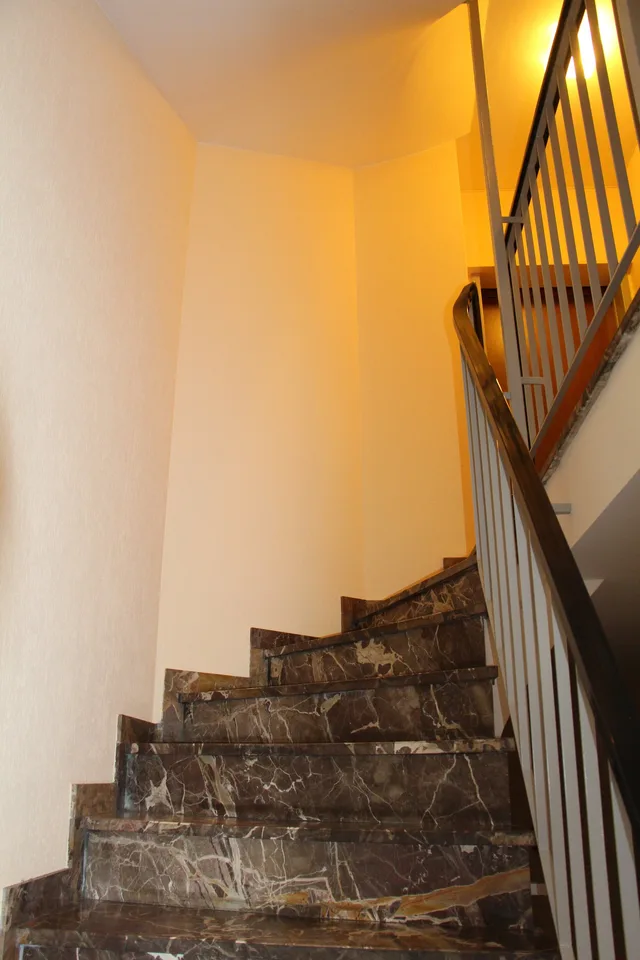 AFFITTASI SPAZI UFFICI DI CA. MQ 100 A LUGANO – foto 10 di 11