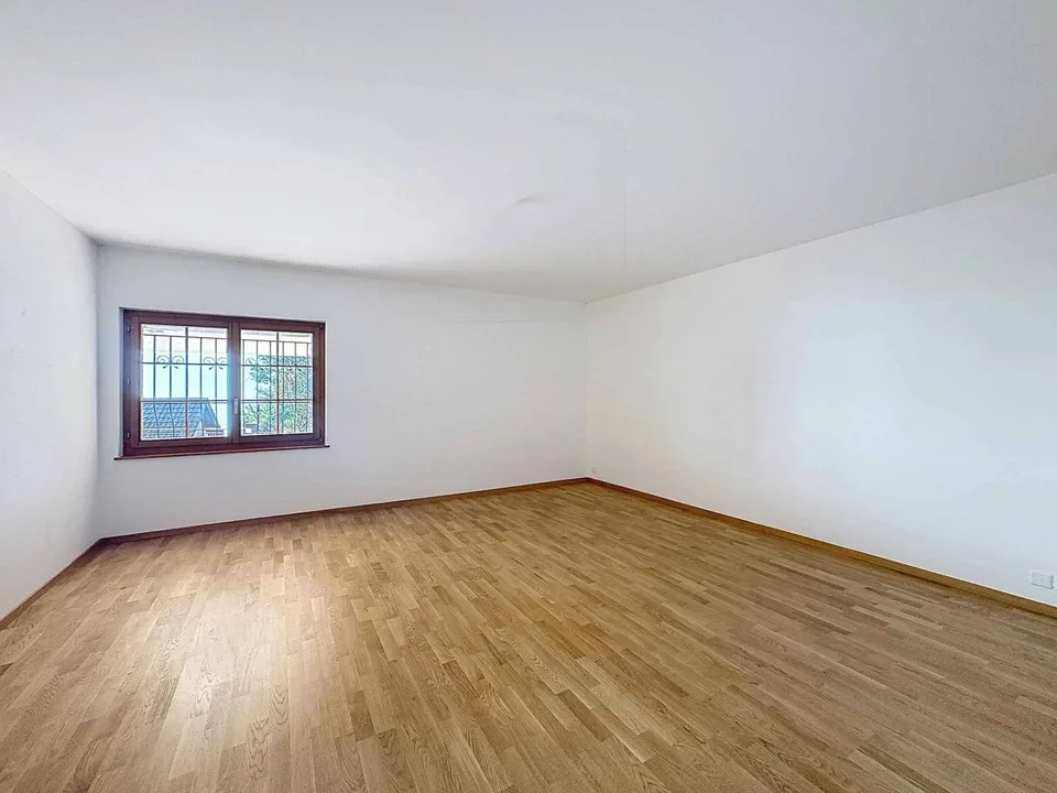 2 rooms of 66 m2 with balconies + large annex room – photo 10 of 11
