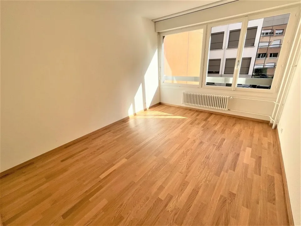 Verbindung - Nahe Bankenviertel – Foto 7 von 10
