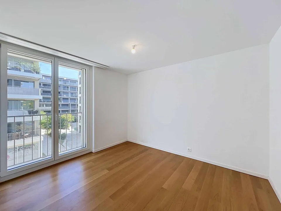 Geräumige 4.5-Zimmer-Wohnung in einem schönen Viertel – Foto 6 von 9
