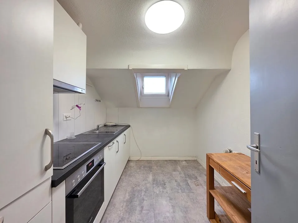 Gemütliche 2-Zimmer-Wohnung in Wohlenschwil – ab sofort verfügbar – Foto 2 von 12