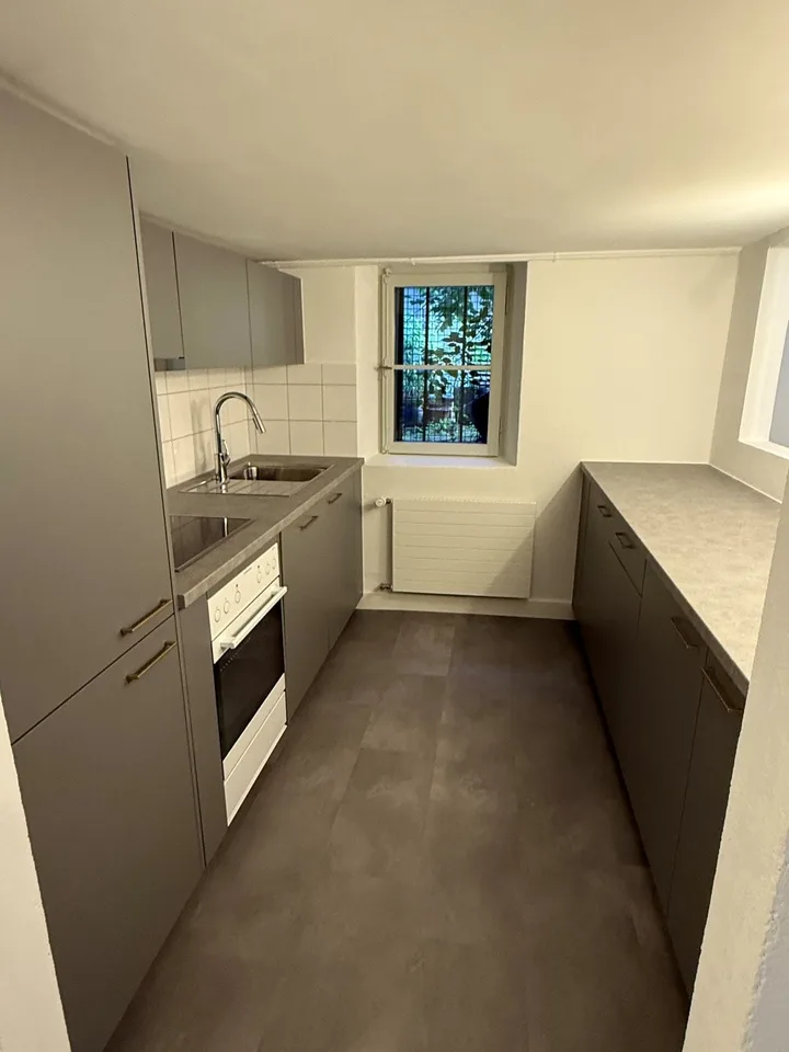 2.5 room apartment renovated in the old town of Fribourg – photo 2 of 7