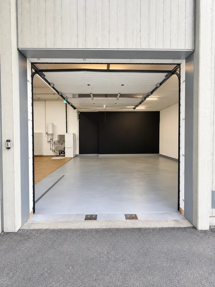 Emplacement idéal dans le quartier de Thurmarkt ! Réalisez votre entreprise, que ce soit un atelier, un studio, un entrepôt, etc. – photo 8 sur 9