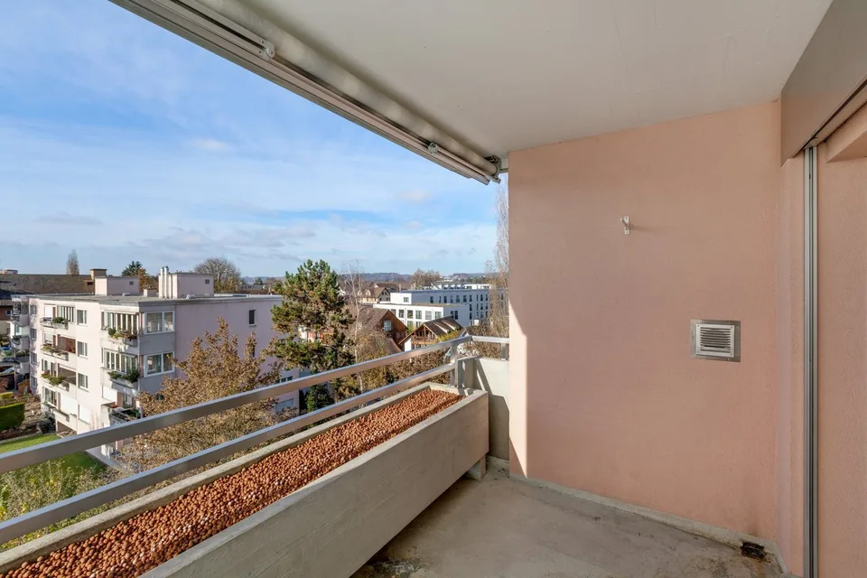 Vivere su 2 piani con balcone e terrazza – foto 9 di 10