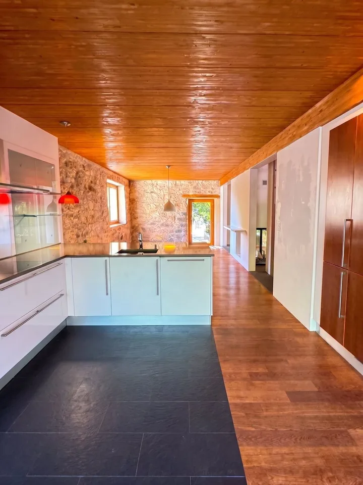 Magnifique appartement/maison de village avec grand jardin – photo 5 sur 10