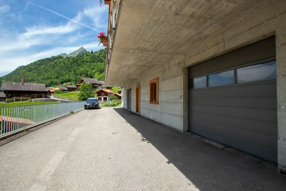 5.5 Zimmer Einfamilienhaus in Jaun – photo 5 sur 20