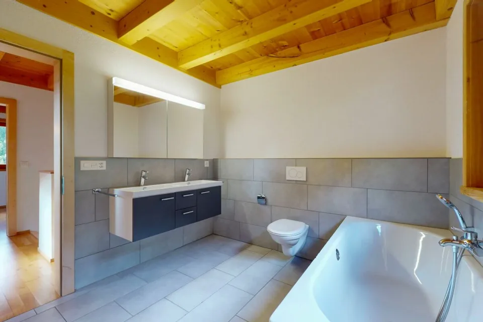 5.5 Zimmer Einfamilienhaus in Jaun – photo 14 sur 20