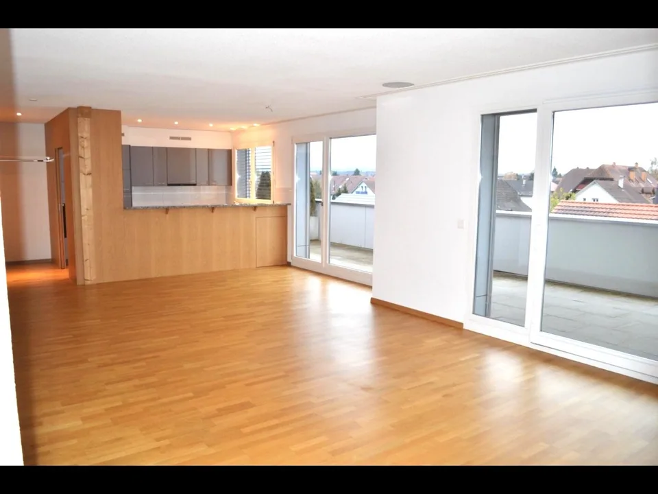 4.5 Zimmer Attikawohnung – Foto 3 von 12
