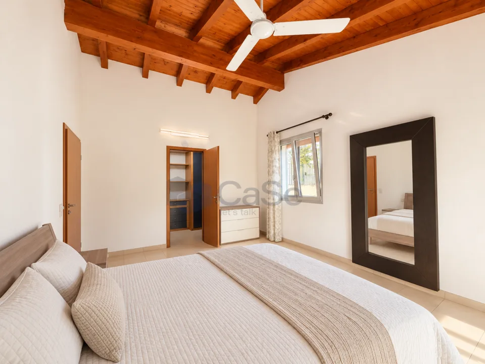 DAVESCO SORAGNO - LE PLAISIR DE VIVRE DANS UNE MAISON INDÉPENDANTE, ENTRE CONFORT, VERDURE ET TRANQUILLITÉ – photo 6 sur 20