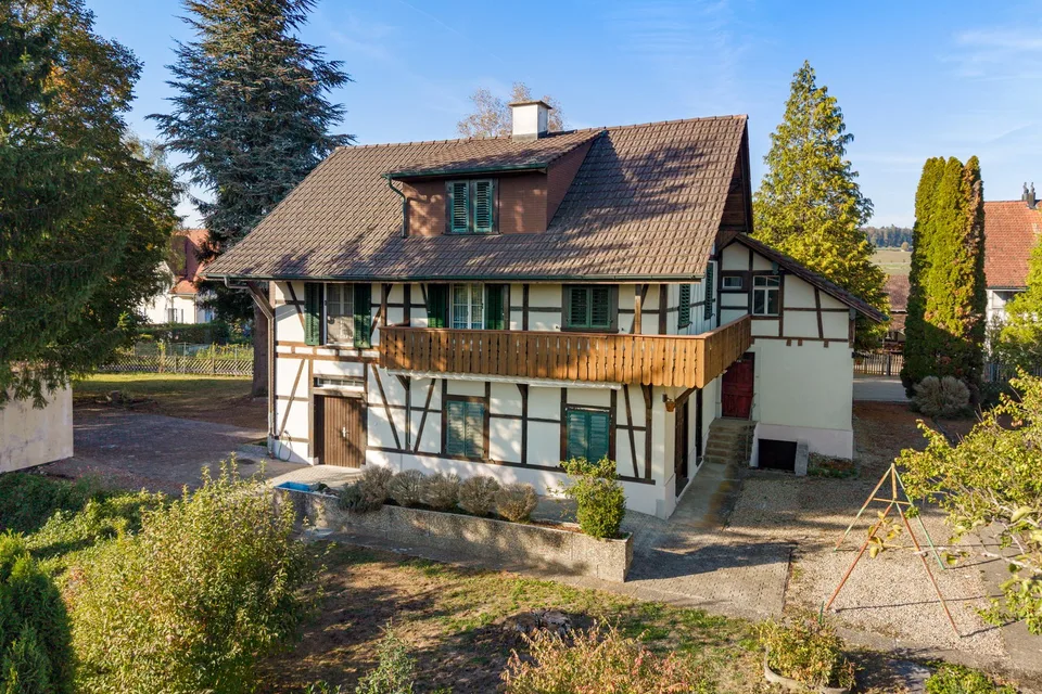 Terrain avec propriété existante et décor naturel – photo 2 sur 5