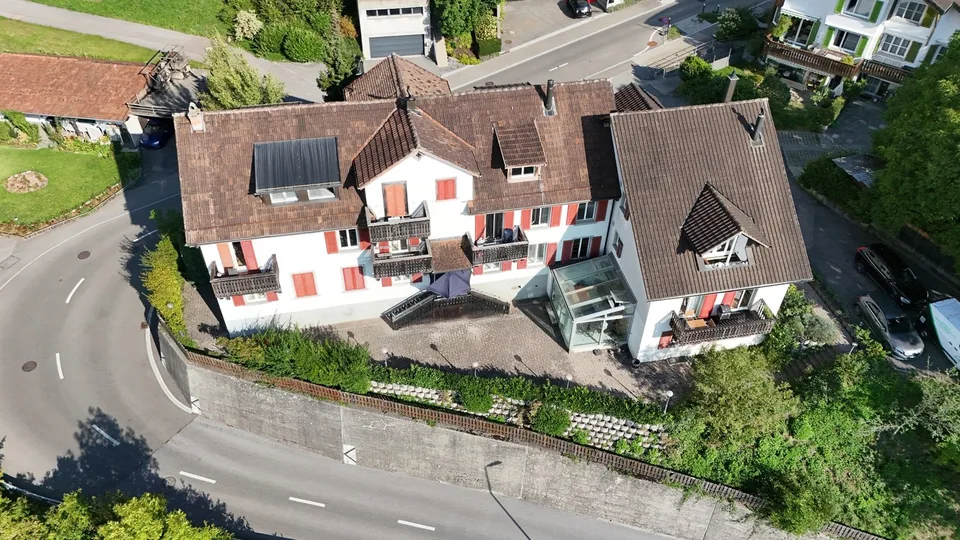 4.5 Zimmer Maisonette Wohnung mit Panorama Blick übers Rheintal zu ver – Foto 4 von 7