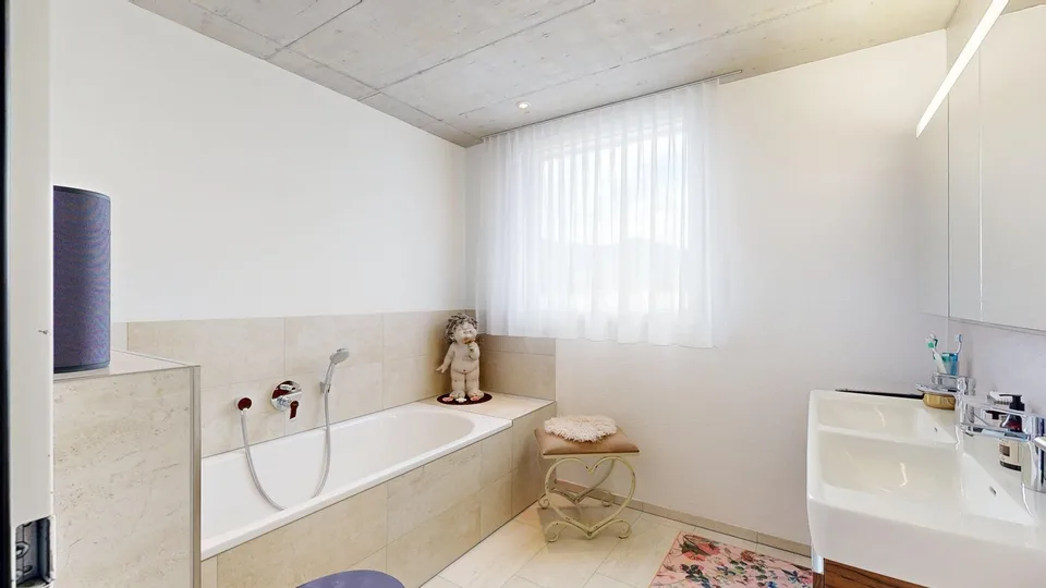 Helle 4.5 Zimmer Wohnung in Montlingen – Foto 12 von 13