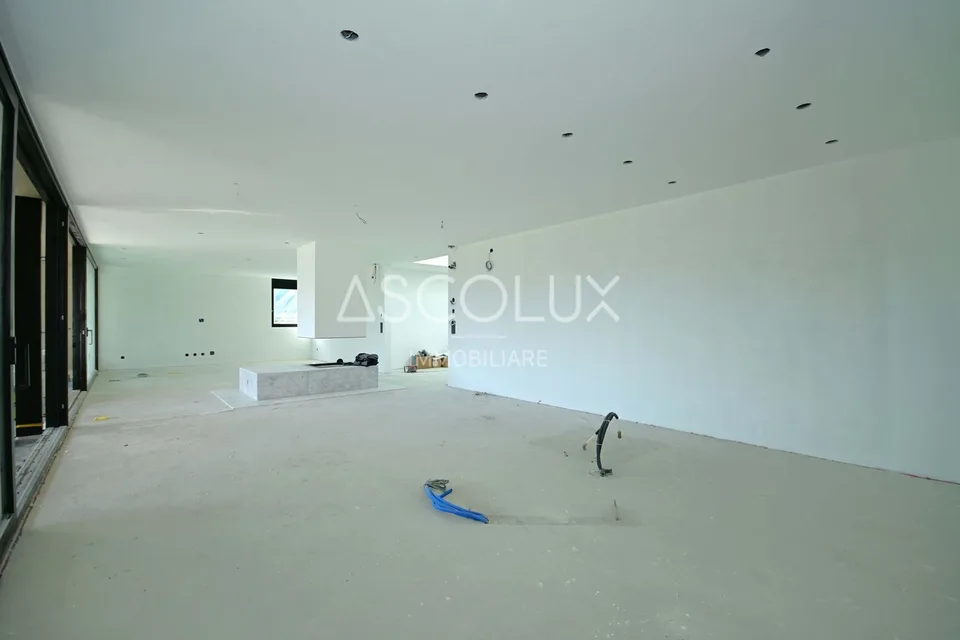 Exklusive Attikawohnung mit grosser gedeckter Terrasse – 3 Parkplätze inklusive – Foto 4 von 28
