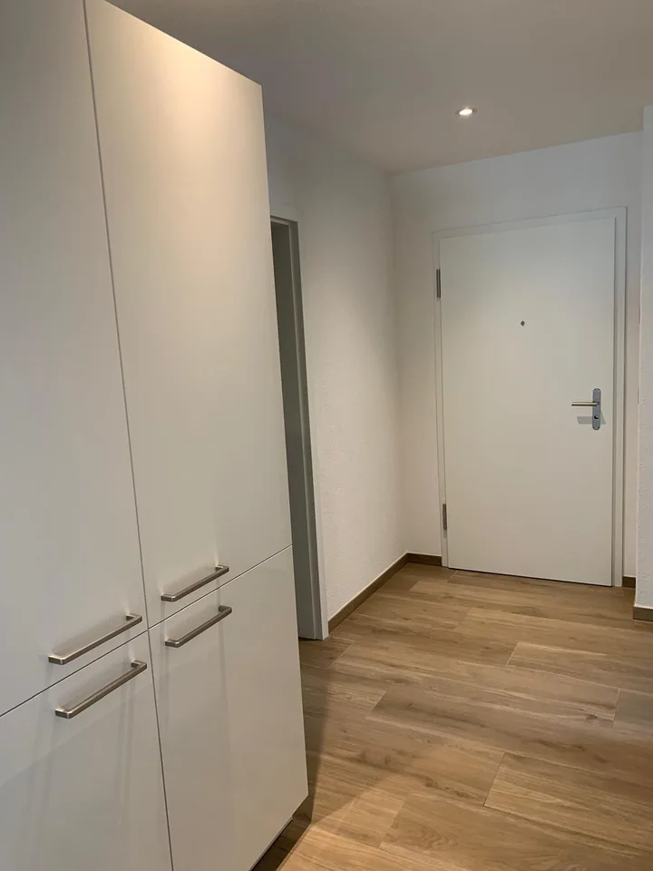 Neue 4-Zimmer-Wohnung mit Balkon in Tavannes – Foto 4 von 9