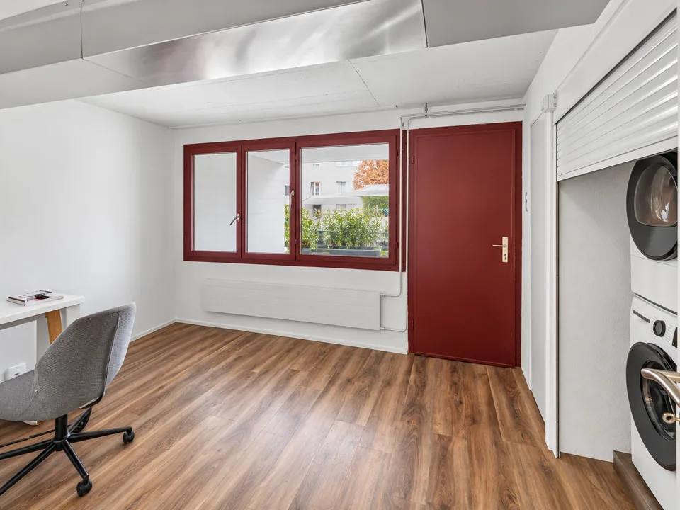 Familienglück mit Garten & Pool - modernisiertes, 4.5-Zimmer-Reihenhaus – Foto 16 von 16