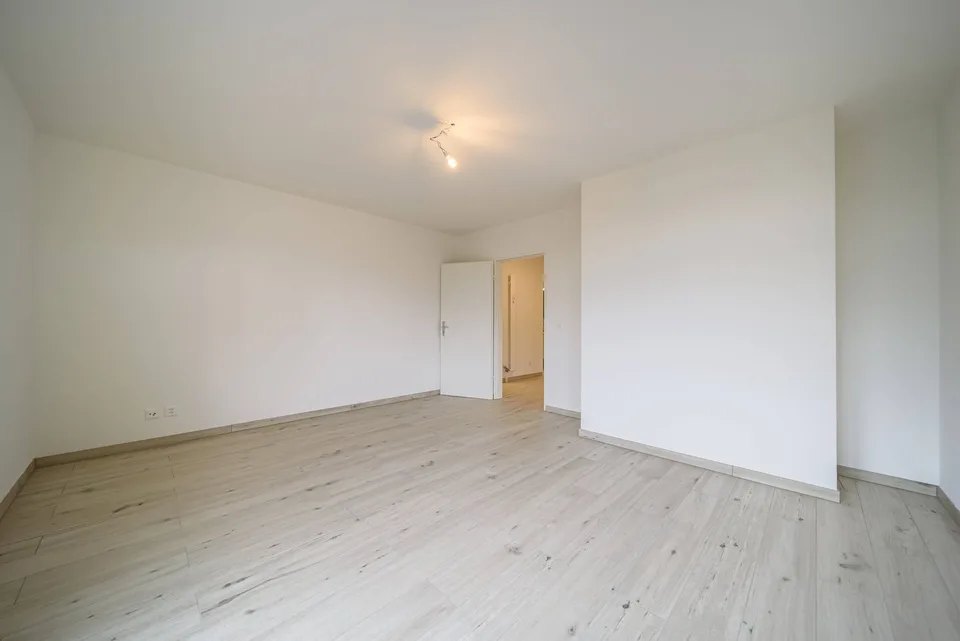 Wohnen über Basel: Renovierte 2.5-Zimmer-Wohnung mit Terrasse – Foto 16 von 25