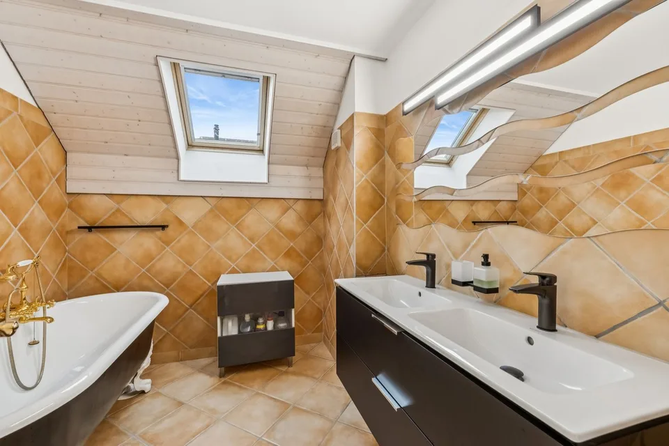 Très beau duplex de 4.5pcs avec dépendance de 61m² – photo 3 sur 13