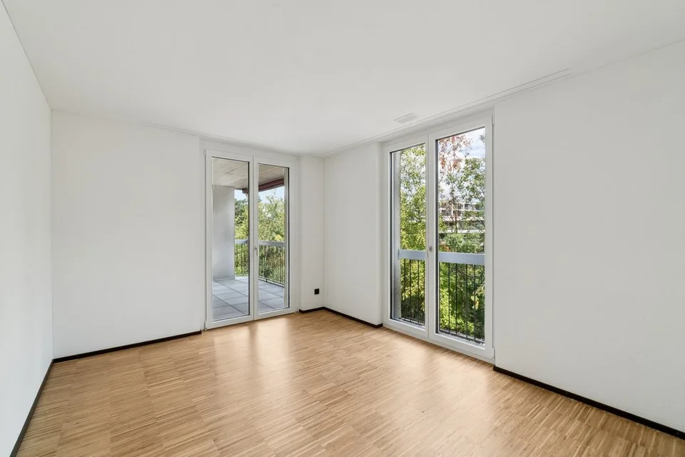 Attraktive Neubauwohnung an bester Lage direkt an der Glatt – Foto 3 von 6