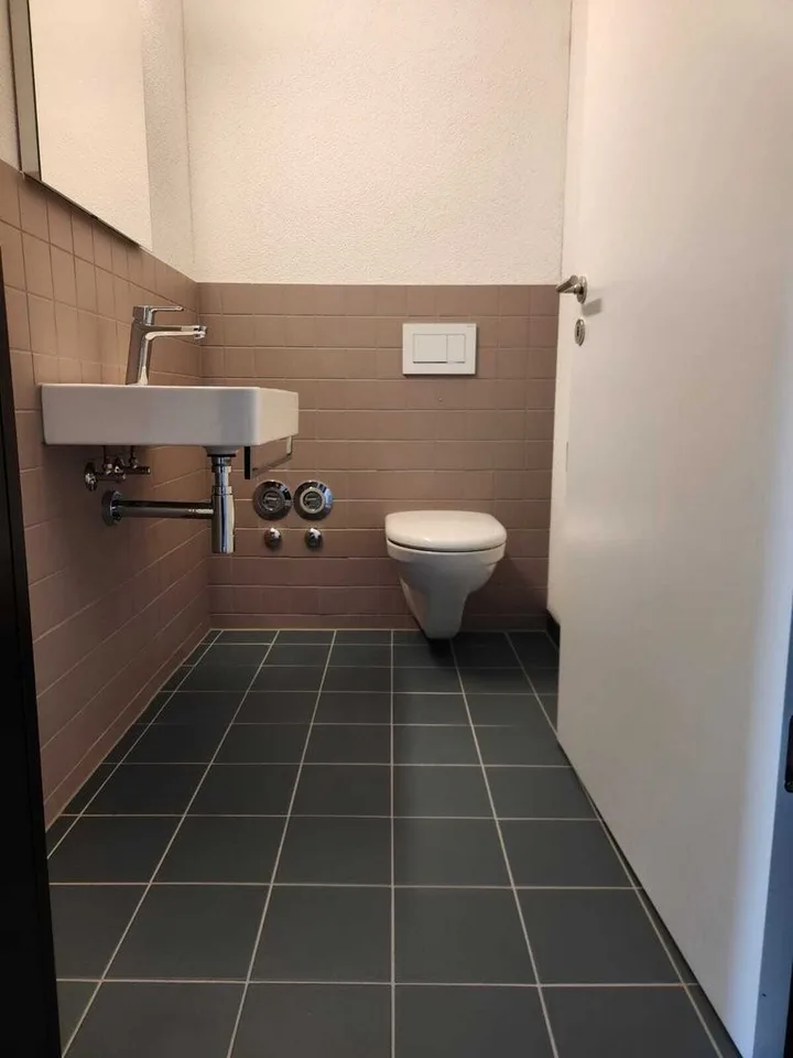 Attraktive Neubauwohnung an bester Lage direkt an der Glatt – Foto 4 von 6