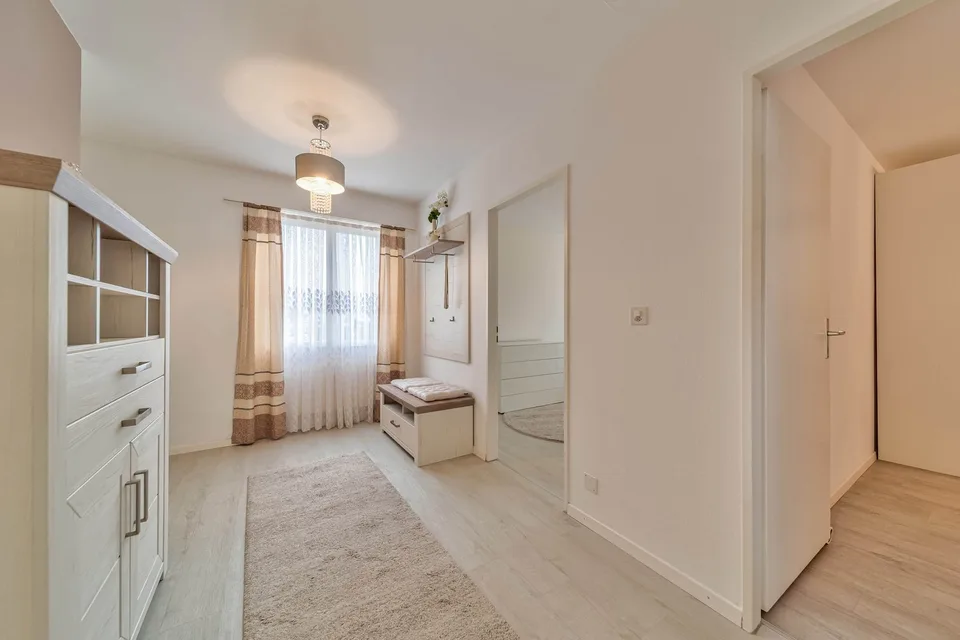 Renovierte 3.5-Zimmer-Wohnung in Pratteln mit Balkon – Foto 19 von 19