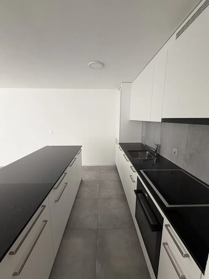 4.5 Zimmerwohnung im Erdgeschoss in Kerzers – foto 2 di 7
