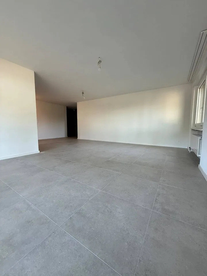 4.5 Zimmerwohnung im Erdgeschoss in Kerzers – foto 2 di 8