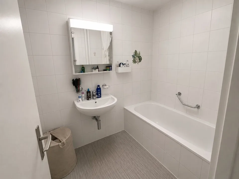4.5 Zimmerwohnung im 1. Stockwerk in Kerzers – foto 5 di 8