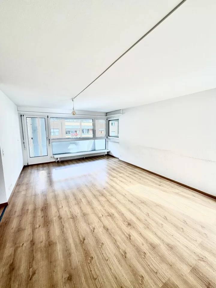 4.5 Zimmerwohnung im 1. Stockwerk in Kerzers – foto 2 di 8