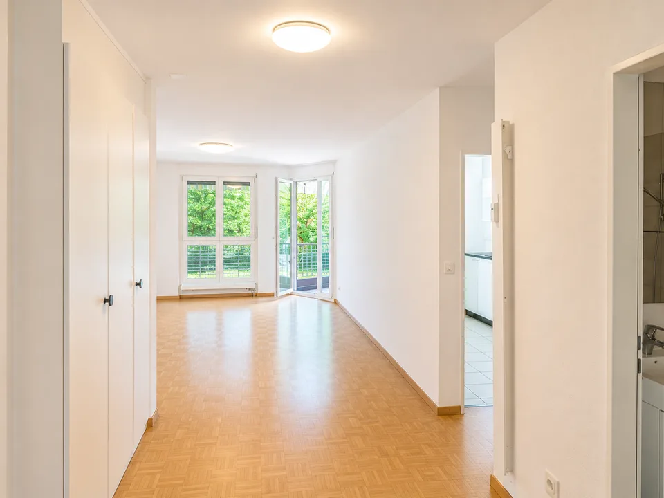 Renovierte 3.5-Zimmer-Wohnung in Basel mit Privatgarten – Foto 11 von 18
