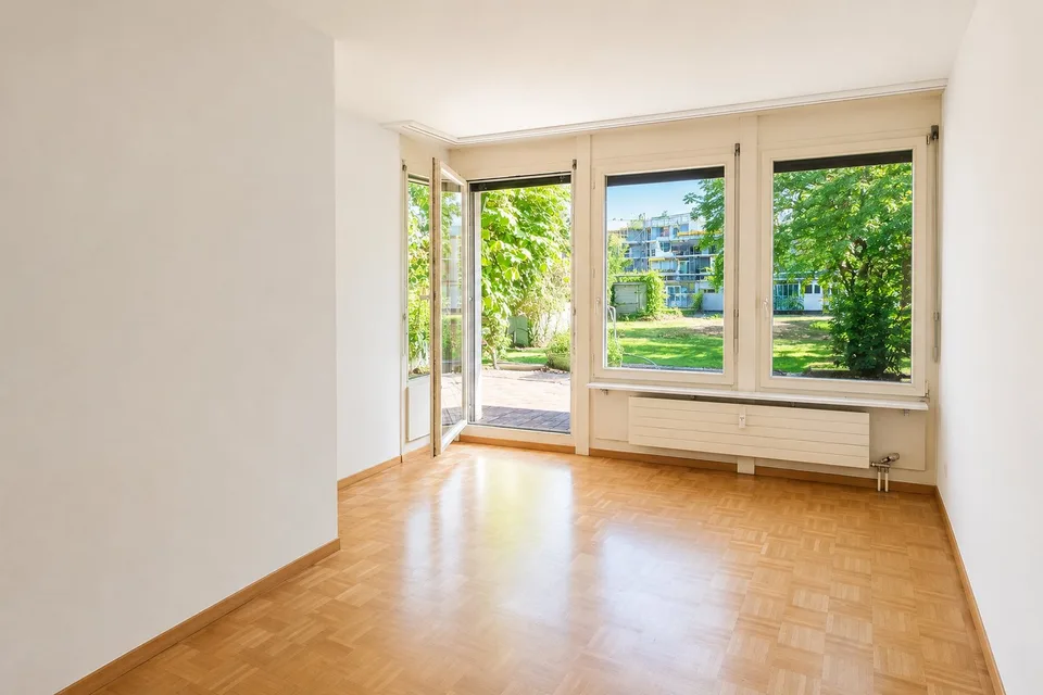 Renovierte 3.5-Zimmer-Wohnung in Basel mit Privatgarten – Foto 9 von 18