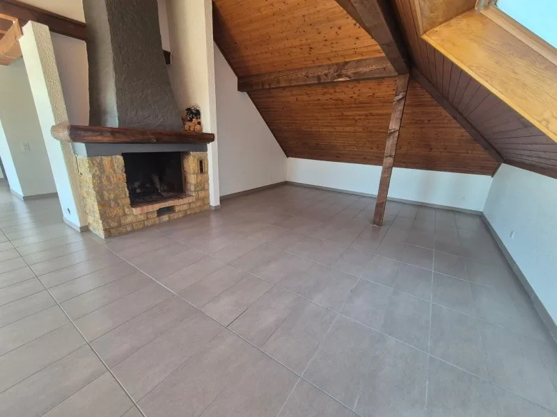 00486 - 4-Zimmer-Wohnung - Rafour 4 - ST-AUBIN NE – Foto 2 von 9