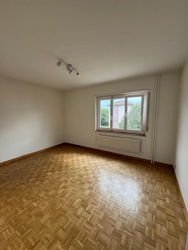 01314 - Wohnung 3 Zimmer - Sous-les-Vignes 1 und 1a - ST-BLAISE – Foto 3 von 7