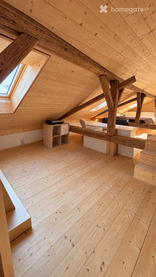 Moderne Dachgeschoss-Duplex von 112m2 – Foto 4 von 5
