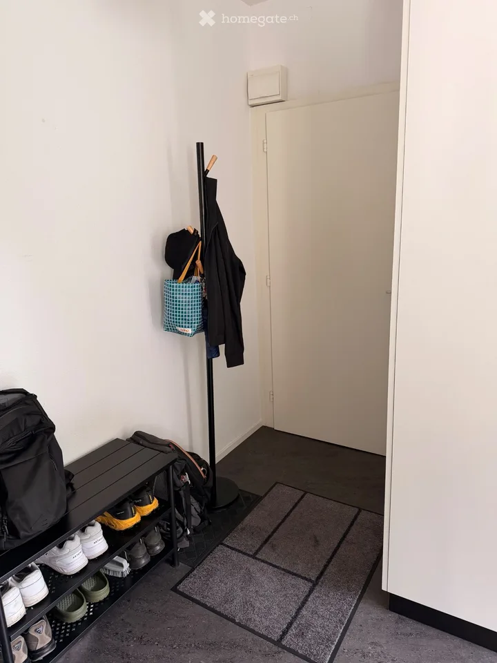 Übernahme von Studio-Untermietvertrag unter dem Bahnhof – Foto 4 von 5