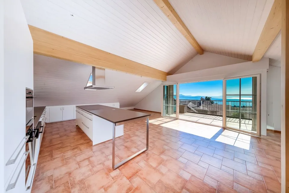Attico con posizione tranquilla e vista splendida a Belmont-sur-Lausanne – foto 8 di 13