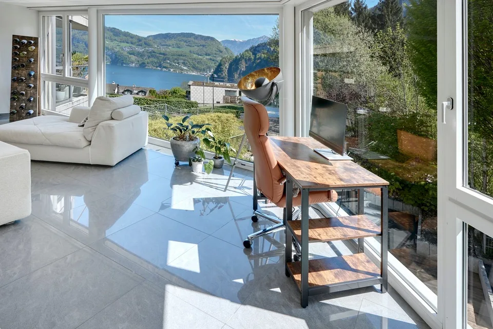 Einmalige Maisonettewohnung mit Einfamilienhauscharakter – Foto 2 von 5