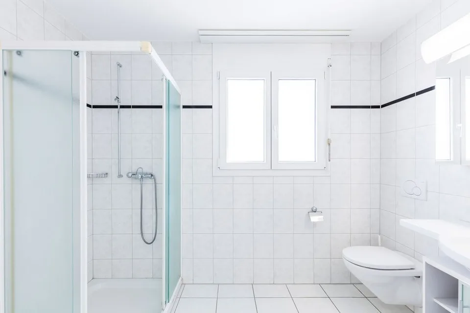 Grosszügige und moderne 2.5 Zimmer-Wohnung im 1. OG – Foto 6 von 7