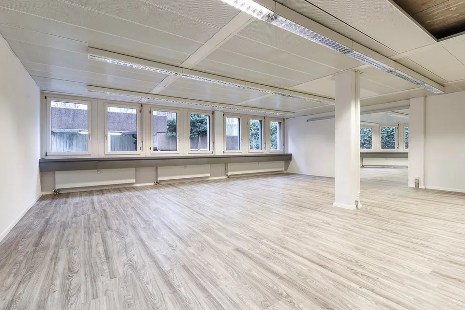 Espaces de bureau ou de pratique attractifs dans le quartier de Mattenhof – photo 8 sur 12