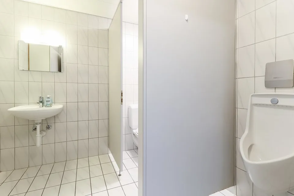 Espaces de bureau ou de pratique attractifs dans le quartier de Mattenhof – photo 11 sur 12