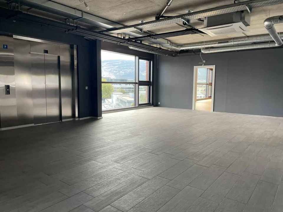 Surface de bureaux de 375 m² au cur des Acacias – photo 6 sur 10